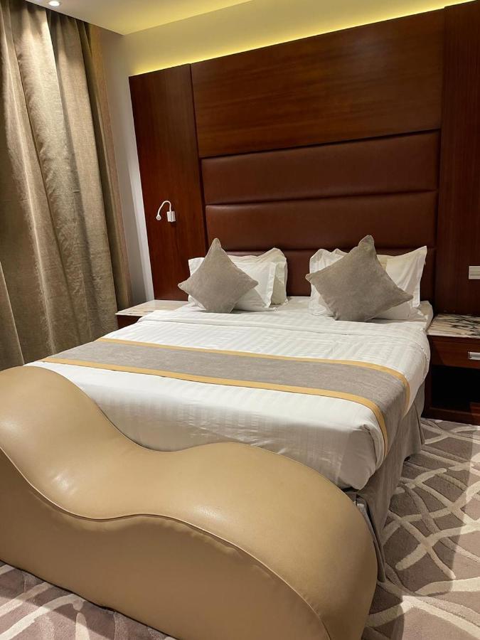Fribion Apathotel Muhayil Exterior photo